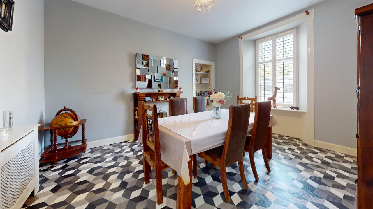 Station Road, Shotts Empire Property